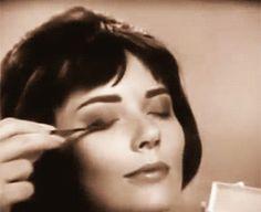 1960s-maybelline-makeup-tutorial-73_9 60s Makeup tutorial