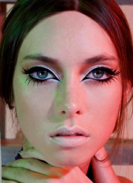 60s-makeup-look-tutorial-80_8 60s make-up look tutorial