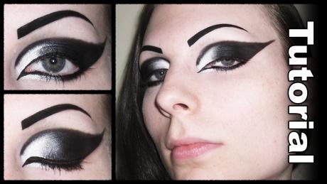 black-cat-eye-makeup-tutorial-61_4 Les voor blauw kattenoog make-up