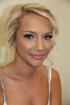blonde-bridal-makeup-tutorial-06_3 Blonde Make-up les
