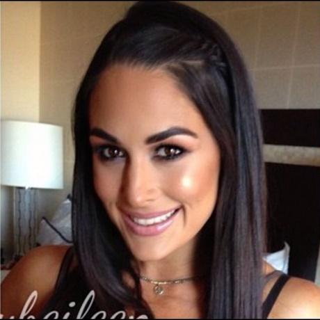 brie-bella-makeup-tutorial-64_5 Brie bella make-up les