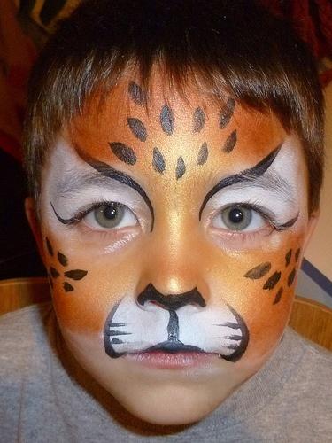cheetah-face-makeup-step-by-step-01_3 Cheetah gezicht make-up stap voor stap