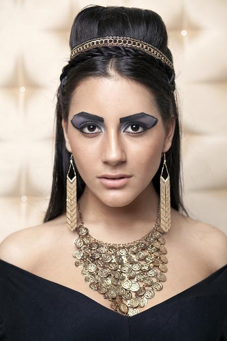 cleopatra-makeup-tutorial-and-costume-40_11 Cleopatra make-up les en kostuum