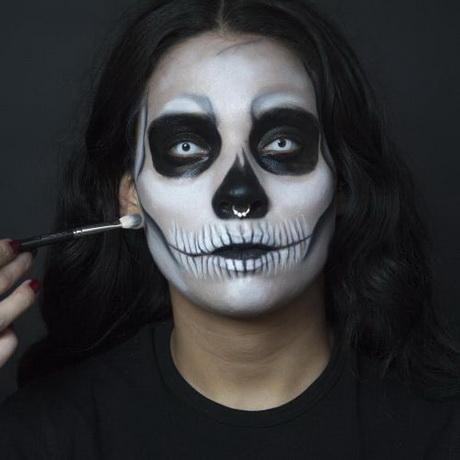 day-of-the-dead-makeup-half-face-step-by-step-61_8 Dag van de dode make-up halve gezicht stap voor stap
