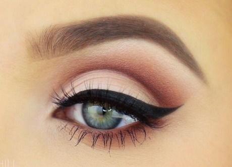 daytime-cat-eye-makeup-tutorial-07_5 Dag cat eye make-up les
