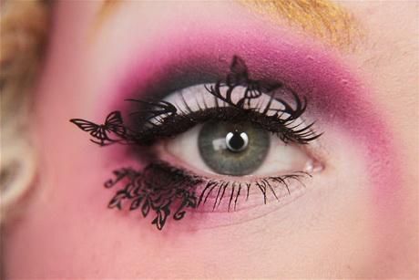 effie-trinket-makeup-step-by-step-90_9 Effie trinket make-up stap voor stap