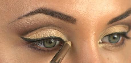 eye-shape-makeup-tutorial-for-hooded-eyes-50_10 Oogvorm make-up les voor ogen met capuchon