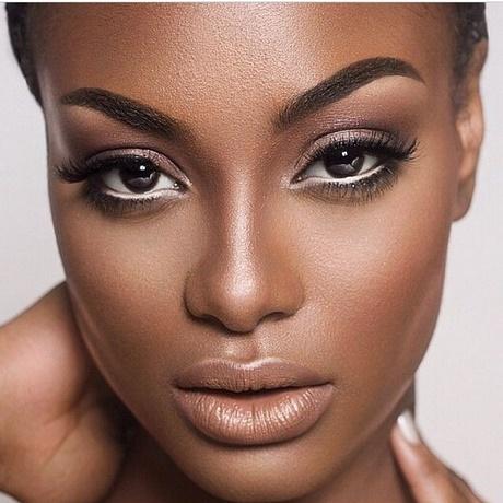 eyeliner-makeup-tutorial-for-black-women-01_4 Eyeliner make-up les voor zwarte vrouwen