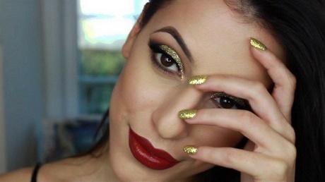 gold-new-years-eve-makeup-tutorial-89_7 Gold new years eve make-up tutorial