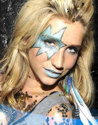 kesha-gold-makeup-tutorial-56_7 Kesha gold make-up tutorial