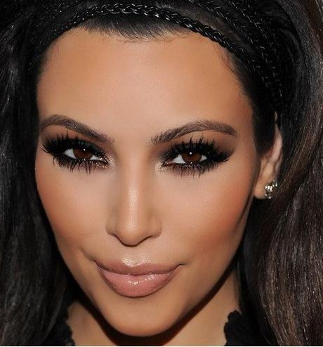 kim-kardashian-eye-makeup-step-by-step-05_3 Kim kardashian oog make-up stap voor stap