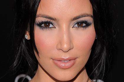 kim-kardashian-makeup-tutorial-step-by-step-38_8 Kim kardashian Make-up tutorial stap voor stap