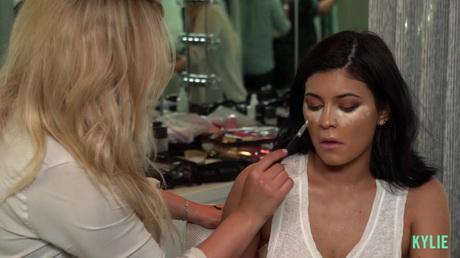 kylie-jenner-app-makeup-tutorial-29_8 Kylie jenner app make-up tutorial