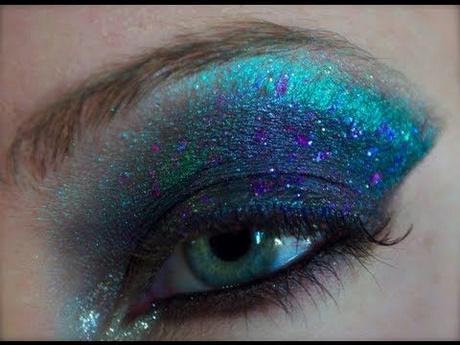 outer-space-makeup-tutorial-90_7 Outer space make-up tutorial