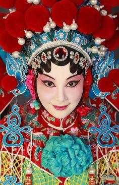 peking-opera-makeup-tutorial-46_4 Peking opera make-up les