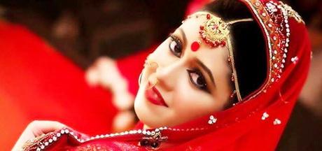 punjabi-bridal-makeup-indian-step-by-step-24_10 Punjabi bruids make-up Indiaas stap voor stap