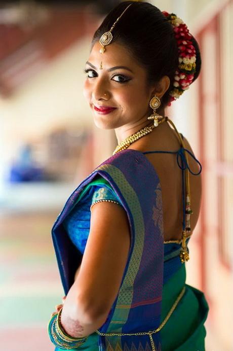south-indian-bridal-makeup-indian-step-by-step-34_12 Zuid-Indische bruidsschaar, stap voor stap Indiaas.