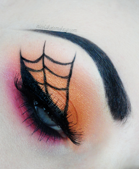 spider-web-eye-makeup-step-by-step-61 Spinnenweb oog make-up stap voor stap