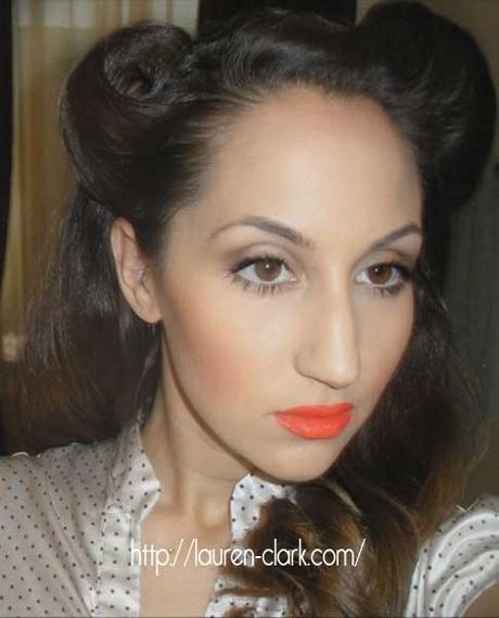 vintage-1940s-makeup-tutorial-61_4 Vintage 1940 make-up tutorial