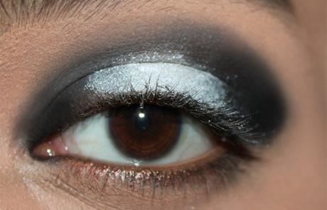 white-shimmery-eye-makeup-tutorial-37_3 Witte glimmende oog make-up les