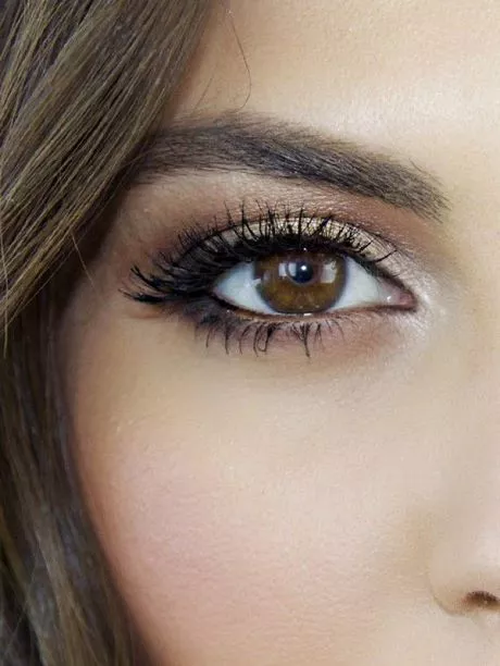 apply-eye-makeup-brown-eyes-72_2-10 Breng oog make-up bruine ogen