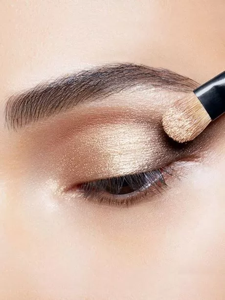 bronze-eye-makeup-tutorial-56_8-16 Bronze eye make-up tutorial