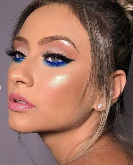 eye-makeup-blue-81-1 Oogmake-up blauw