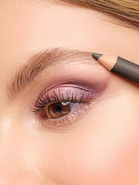eye-makeup-tips-for-beginners-99_2-7 Oog make-up tips voor beginners