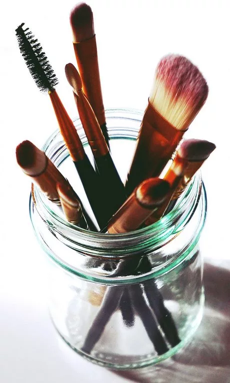 how-to-become-a-makeup-artist-12_7-14 Hoe maak je een make-up artist word