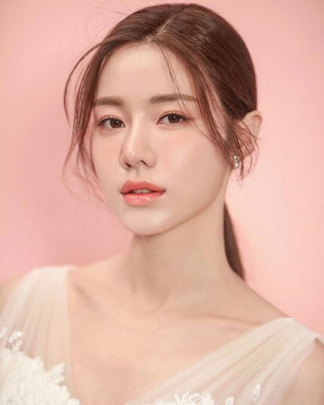 korean-bridal-makeup-tutorial-37_17 Koreaanse make-up les