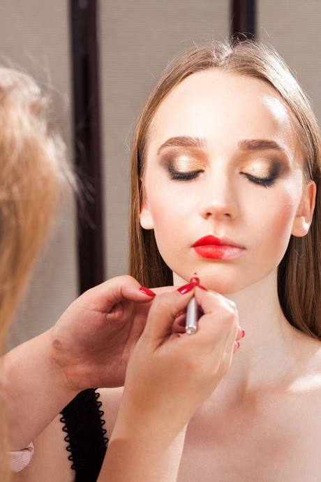 pro-makeup-tutorial-90_8 Pro Make-up tutorial
