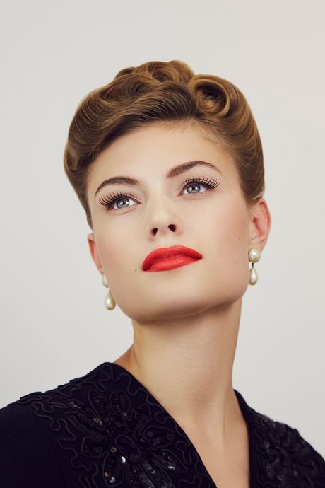 1940s-makeup-and-hair-tutorial-61_12 1940s make-up en haar tutorial