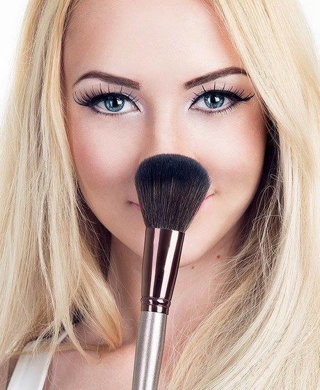 angie-makeup-tutorial-97 Angie make-up tutorial