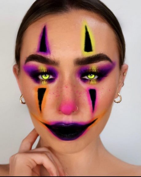 easy-halloween-makeup-tutorial-2022-23 Gemakkelijk halloween make-up tutorial 2022