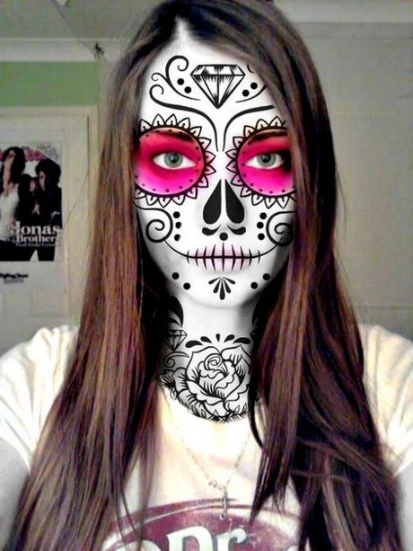easy-mexican-sugar-skull-makeup-tutorial-73_7 Gemakkelijk Mexicaanse suiker schedel make-up tutorial