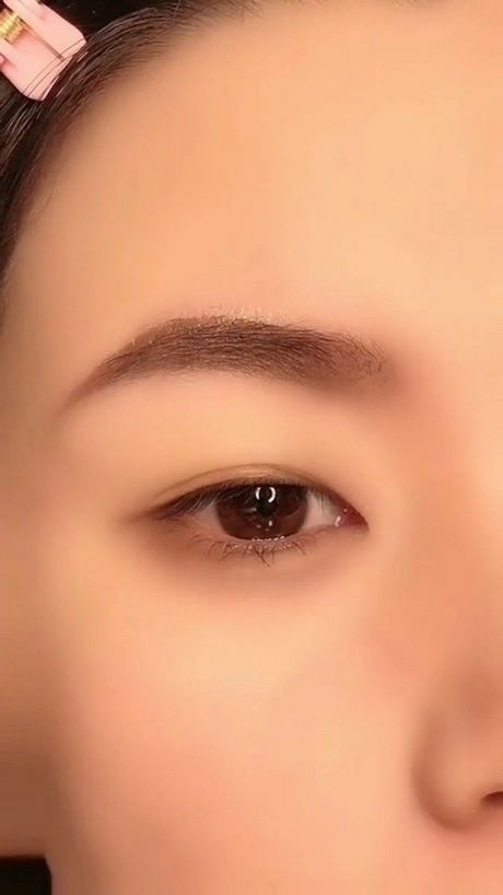 eyebrow-makeup-tutorial-2022-47_13 Wenkbrauw make-up tutorial 2022