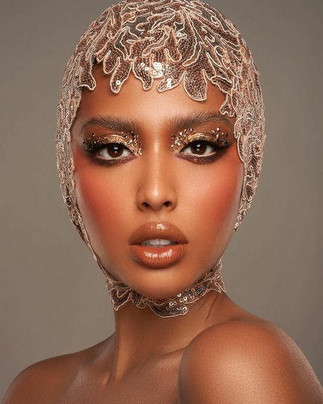fall-makeup-tutorial-2022-black-women-71_12 Val make-up tutorial 2022 zwarte vrouwen