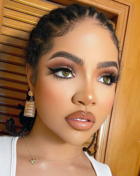 fall-makeup-tutorial-2022-black-women-71_13 Val make-up tutorial 2022 zwarte vrouwen
