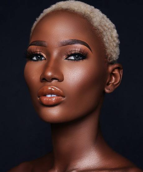 fall-makeup-tutorial-2022-black-women-71_2 Val make-up tutorial 2022 zwarte vrouwen