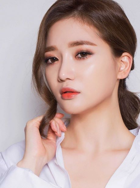 korean-dinner-makeup-tutorial-16_11 Koreaanse diner make-up tutorial