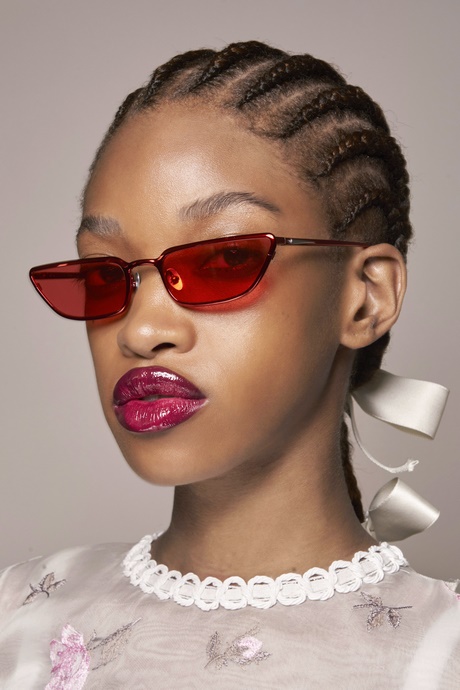 spring-makeup-tutorial-2022-for-black-women-01_13 Lente make - up tutorial 2022 voor zwarte vrouwen
