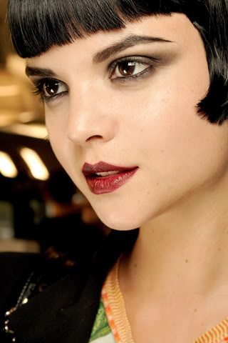vintage-1920s-makeup-tutorial-61_15 Vintage 1920 ' s make-up tutorial