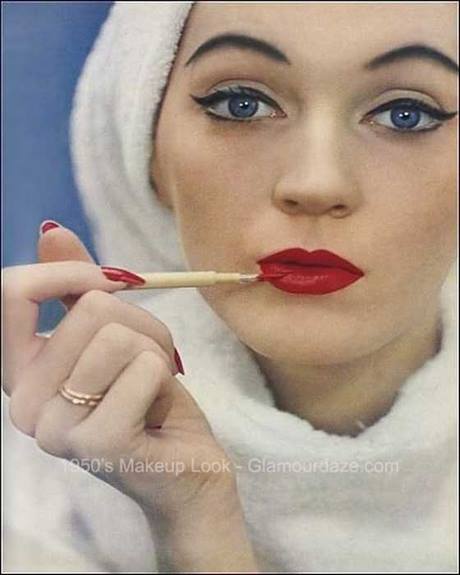 vintage-makeup-tutorial-1950-41_3 Vintage make-up tutorial 1950