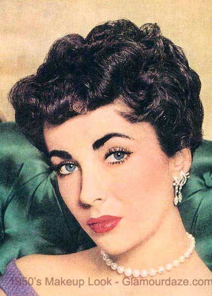 vintage-makeup-tutorial-1950-41_7 Vintage make-up tutorial 1950