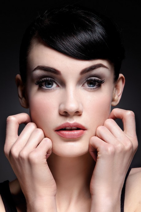 60s-inspired-makeup-tutorial-05_14 60s geïnspireerde make-up tutorial