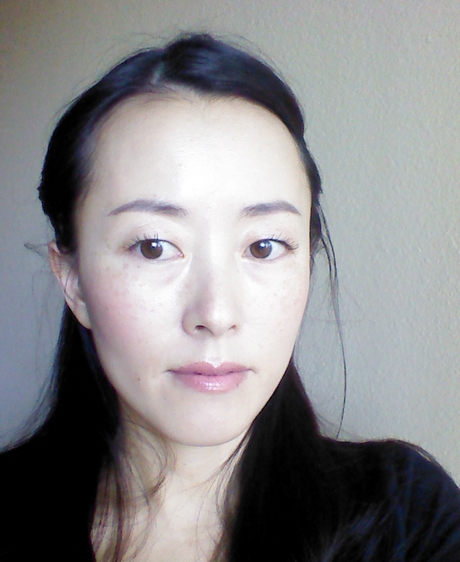 Aziatische make-up voor en na tutorial