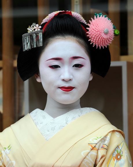 authentic-geisha-makeup-tutorial-54_9 Authentieke Geisha make-up tutorial