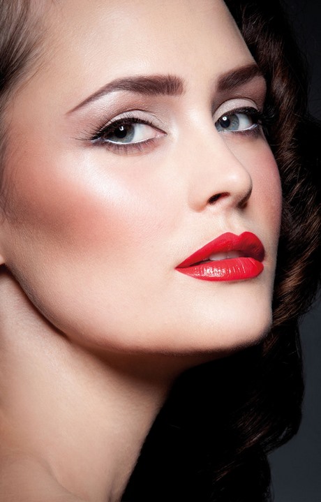 pin-up-makeup-tutorial-for-beginners-64_6 Pin up make-up tutorial voor beginners