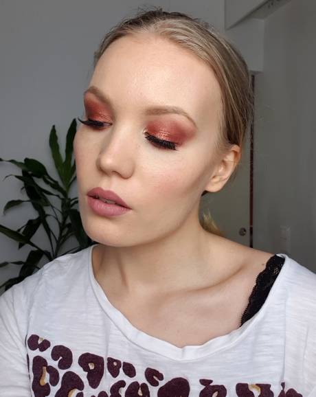 red-makeup-tutorial-88_8 Rode make-up tutorial