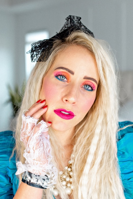 80s make - up tutorial voor blauwe ogen